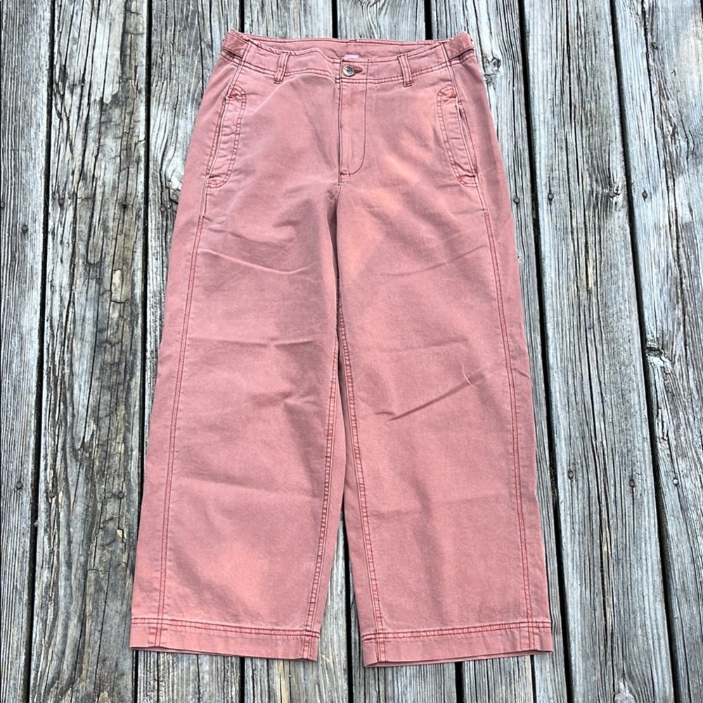 Wide-Leg Ankle Pants